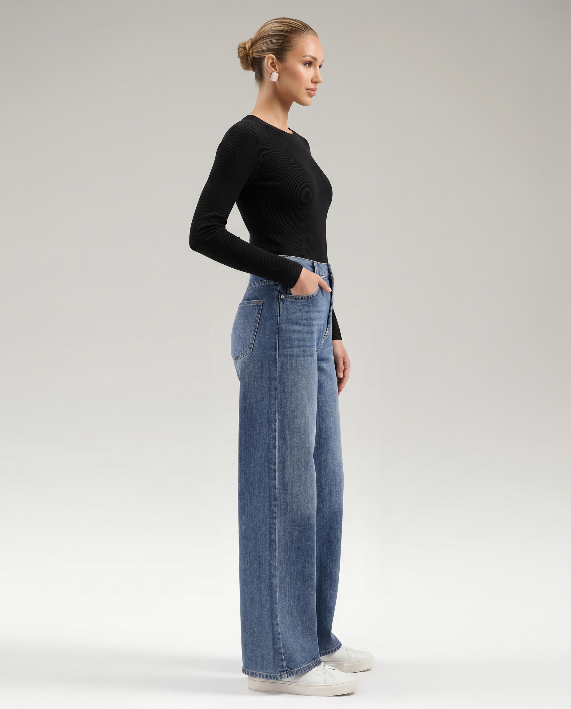 Classic Denim Wide-Leg Jeans With Belt Loops