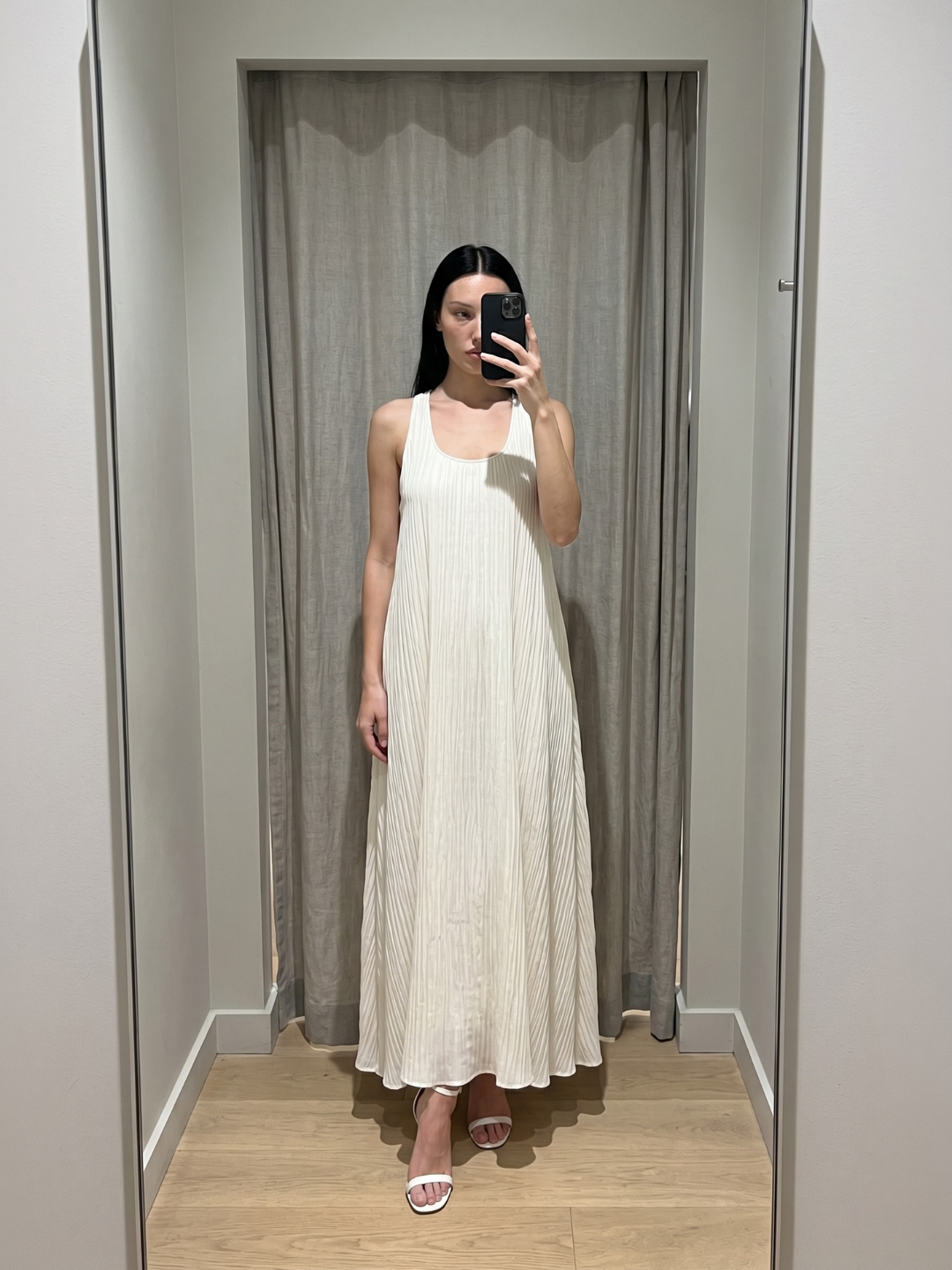 Pleated Chiffon Sleeveless Maxi Dress