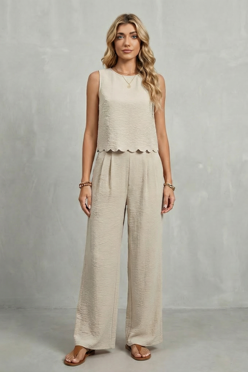 Sleeveless Two-Piece Set Open-Back Bow