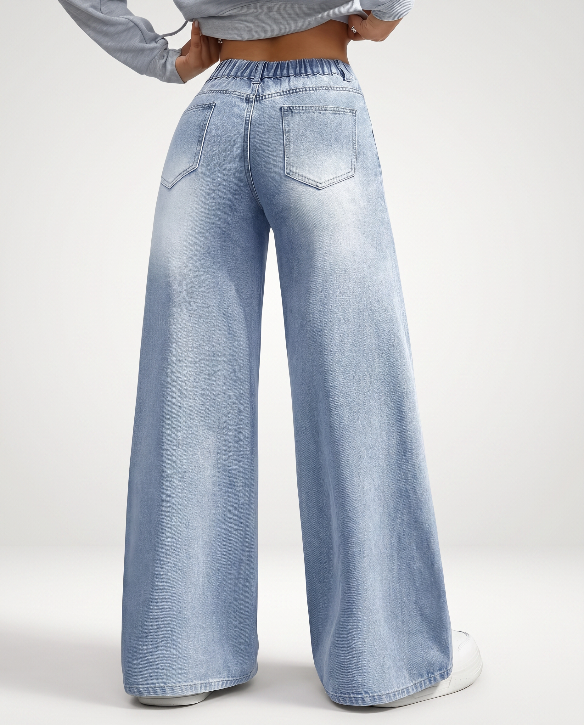 Wide-Leg Denim Jeans With Front Pockets