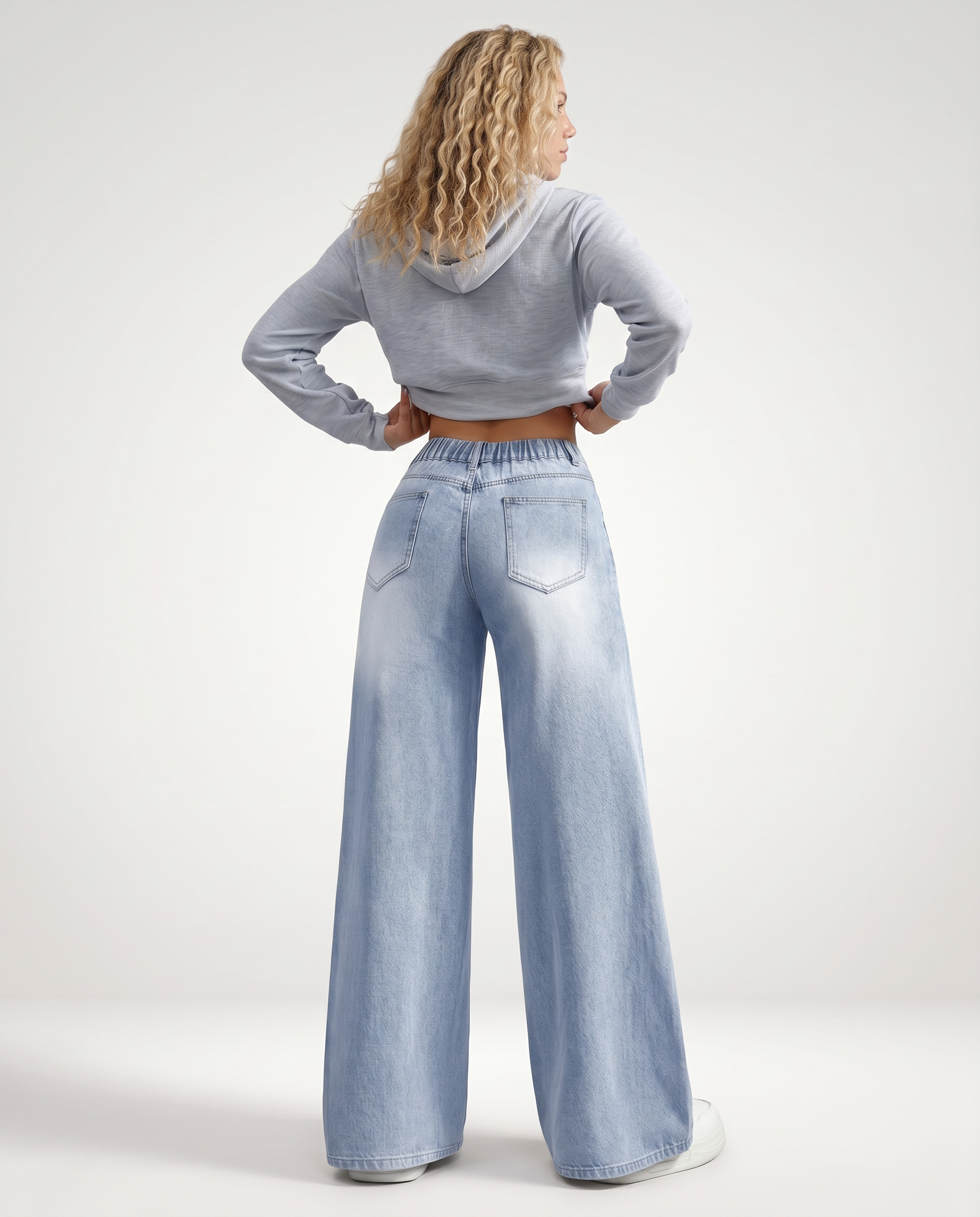 Wide-Leg Denim Jeans With Front Pockets